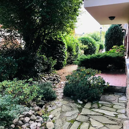 Caserio Arrigorri Familiar Con Jardin Y Vistas Al Gorbea, Alava *