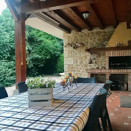 Caserio Arrigorri Familiar Con Jardin Y Vistas Al Gorbea, Alava Nyaraló *