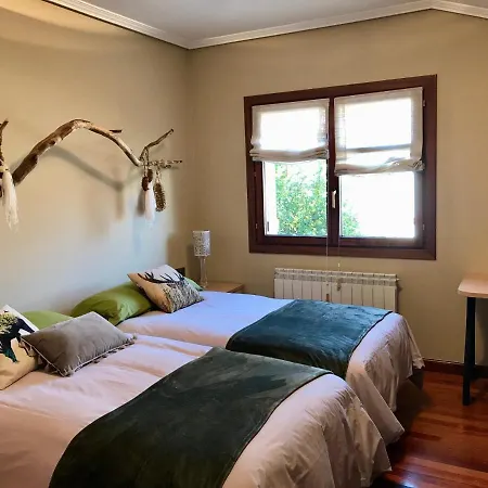 Caserio Arrigorri Familiar Con Jardin Y Vistas Al Gorbea, Alava Мургуия