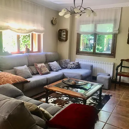 Nyaraló Caserio Arrigorri Excelente Ubicacion Jardin Con Barbacoa 15 Plazas