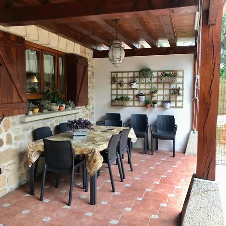 Caserio Arrigorri Familiar Con Jardin Y Vistas Al Gorbea, Alava