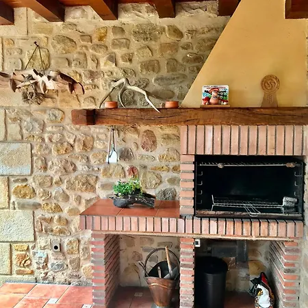 Caserio Arrigorri Familiar Con Jardin Y Vistas Al Gorbea, Alava Дом отдыха